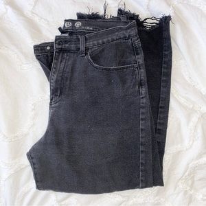 Super High Rise Mom Jean